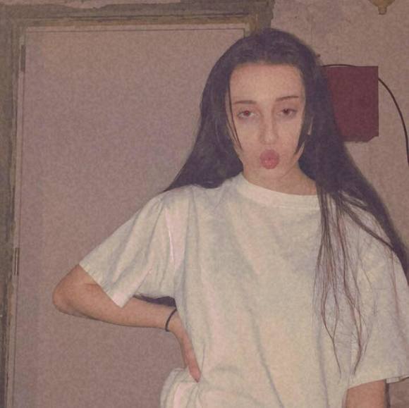 Meet your Posher, Josie - Picture 1 of 1